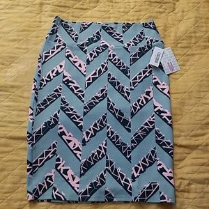 LuLaRoe skirt szM(gray/pink/black)